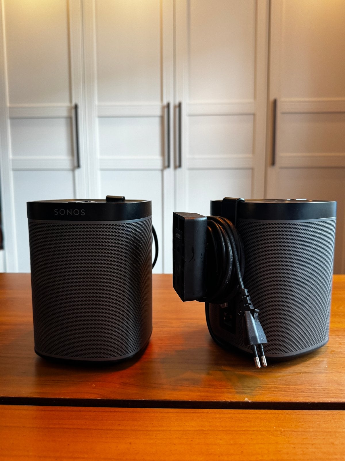 2x Sonos Play:1 speakers incl. muurbeugels - Nieuwstaat