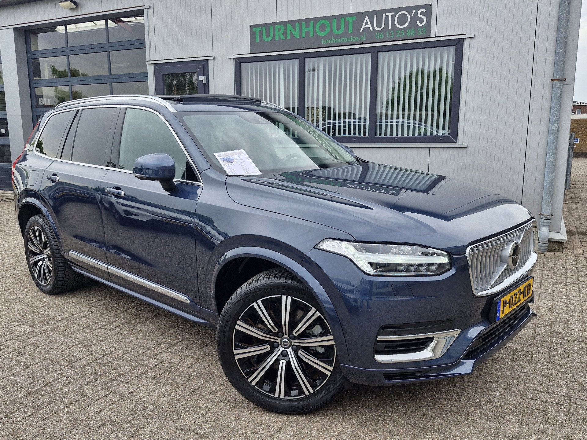 Volvo XC90 T8 Recharge AWD Inscription | Harman Kardon audio, Auto's, Dealer onderhouden, Gebruikt, 4 cilinders, Blauw