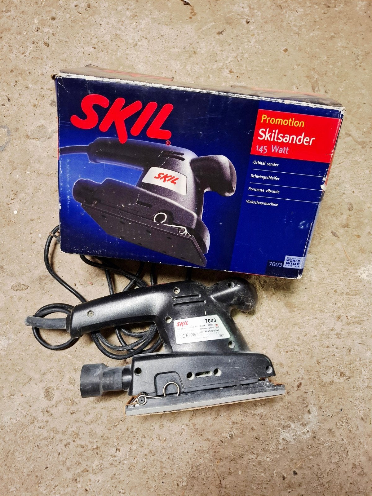 SKIL 7003 Vlakschuurmachine 145W met doos, Ophalen of Verzenden, Gebruikt, Minder dan 600 watt, Vlakschuurmachine