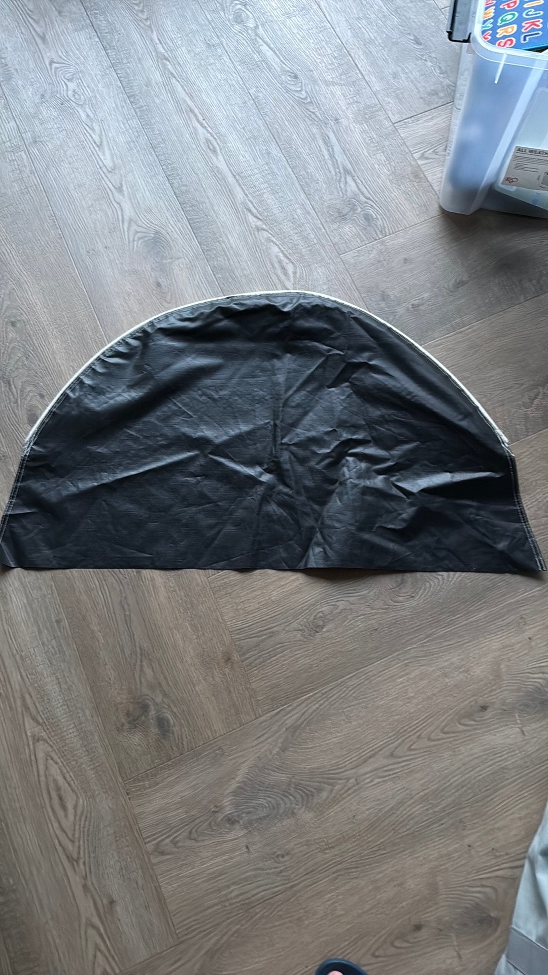 Unico ronde wielflap, Ophalen of Verzenden, Zo goed als nieuw