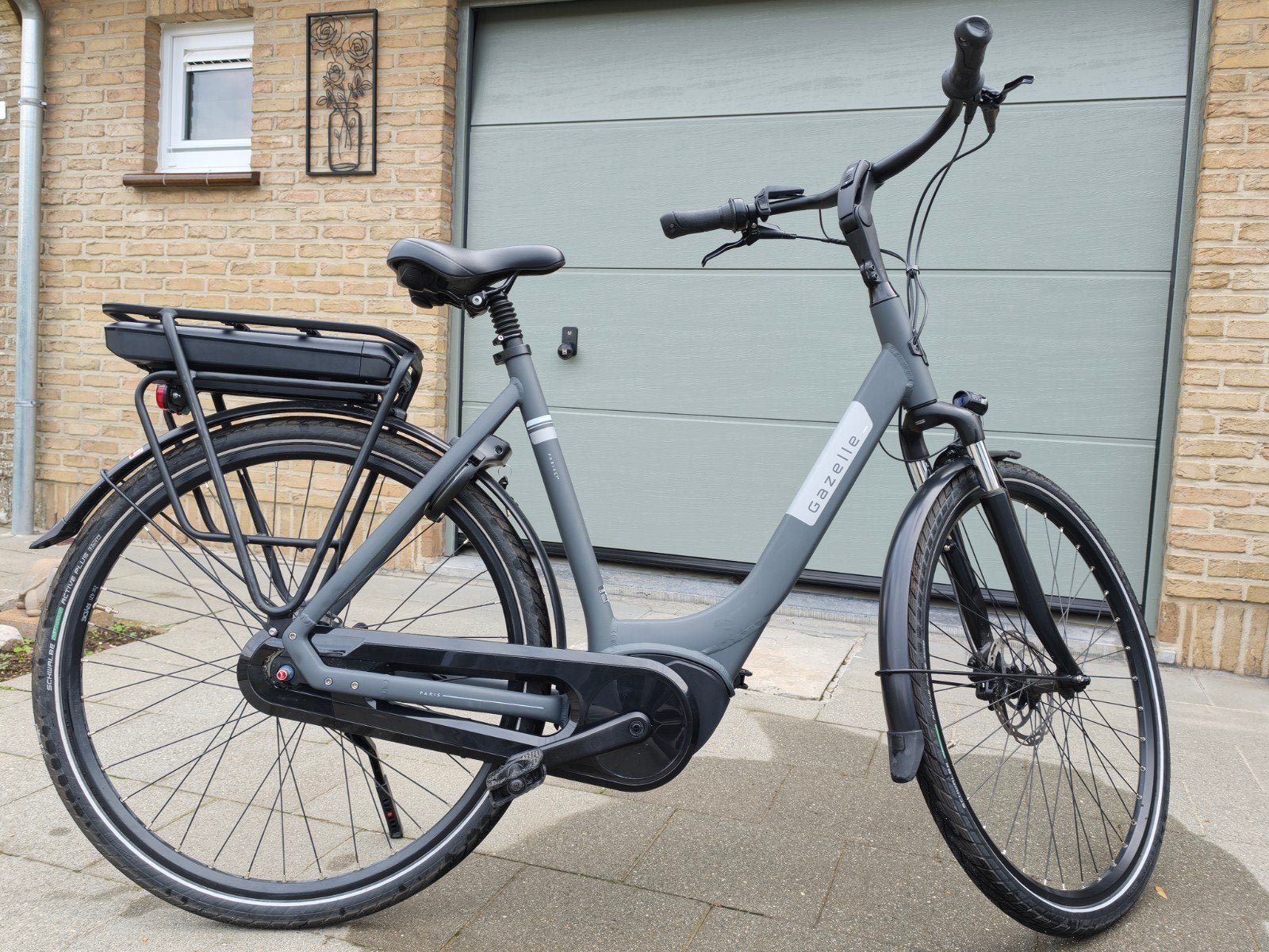 Foto 3 van Gazelle Paris C7+ 2025 500Wh Bosch Smart L - Slechts 72Km !