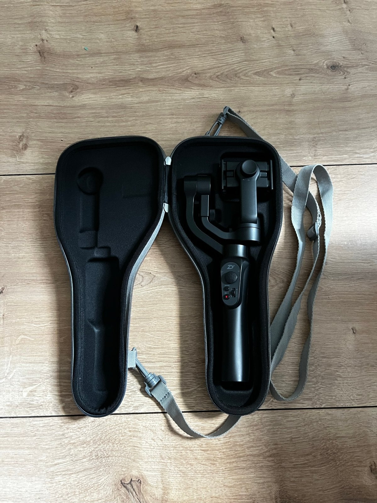 Zhiyun Smooth 4 Smartphone Gimbal - Perfect voor stabiele vi, Zhiyun, Gimbal, Ophalen of Verzenden, Zo goed als nieuw