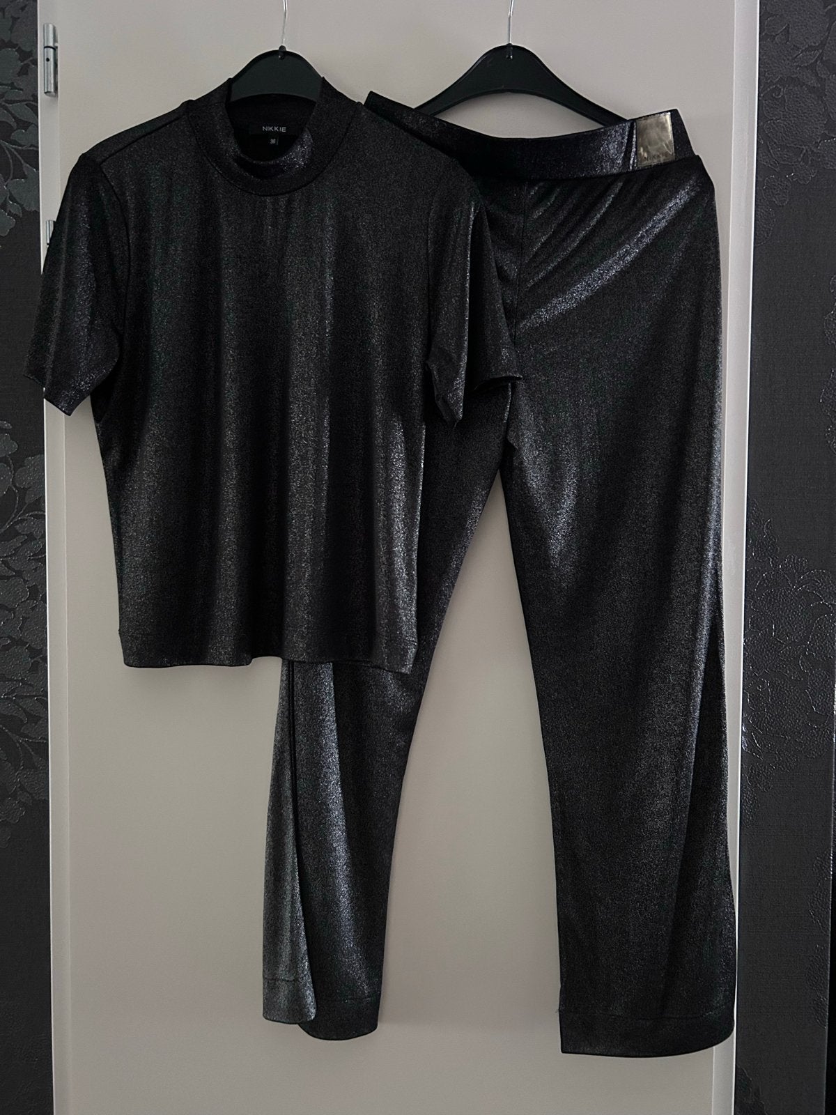 Nikkie set maat 36, Zwart, Ophalen of Verzenden, Zo goed als nieuw, Maat 36 (S)