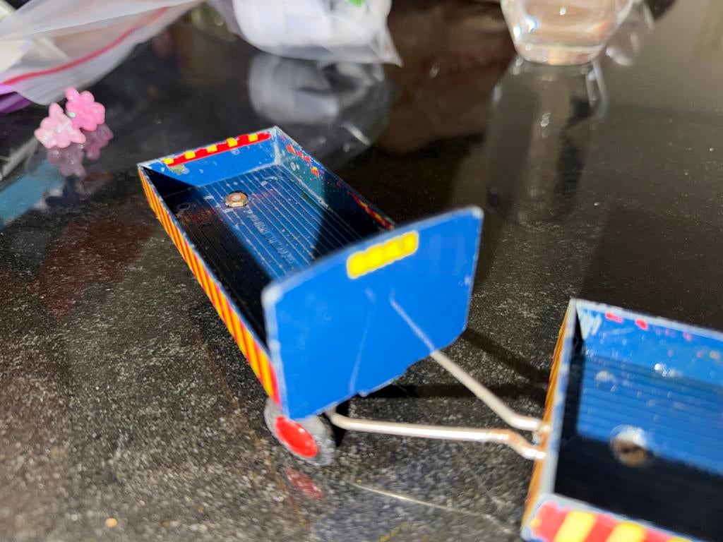 Zeldzame originele Lion Car Arks beschuit vrachtwagen, Nl, Gebruikt, Ophalen of Verzenden, Lion Car