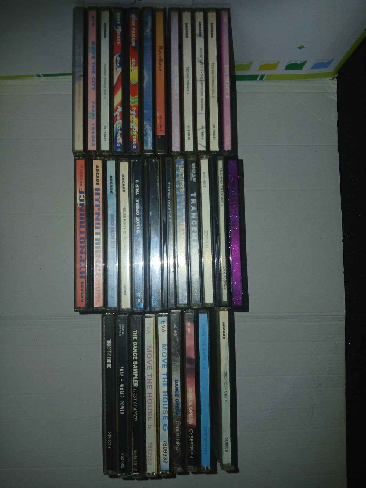 Partij dance trance cd's, Cd's en Dvd's, Ophalen, Zo goed als nieuw
