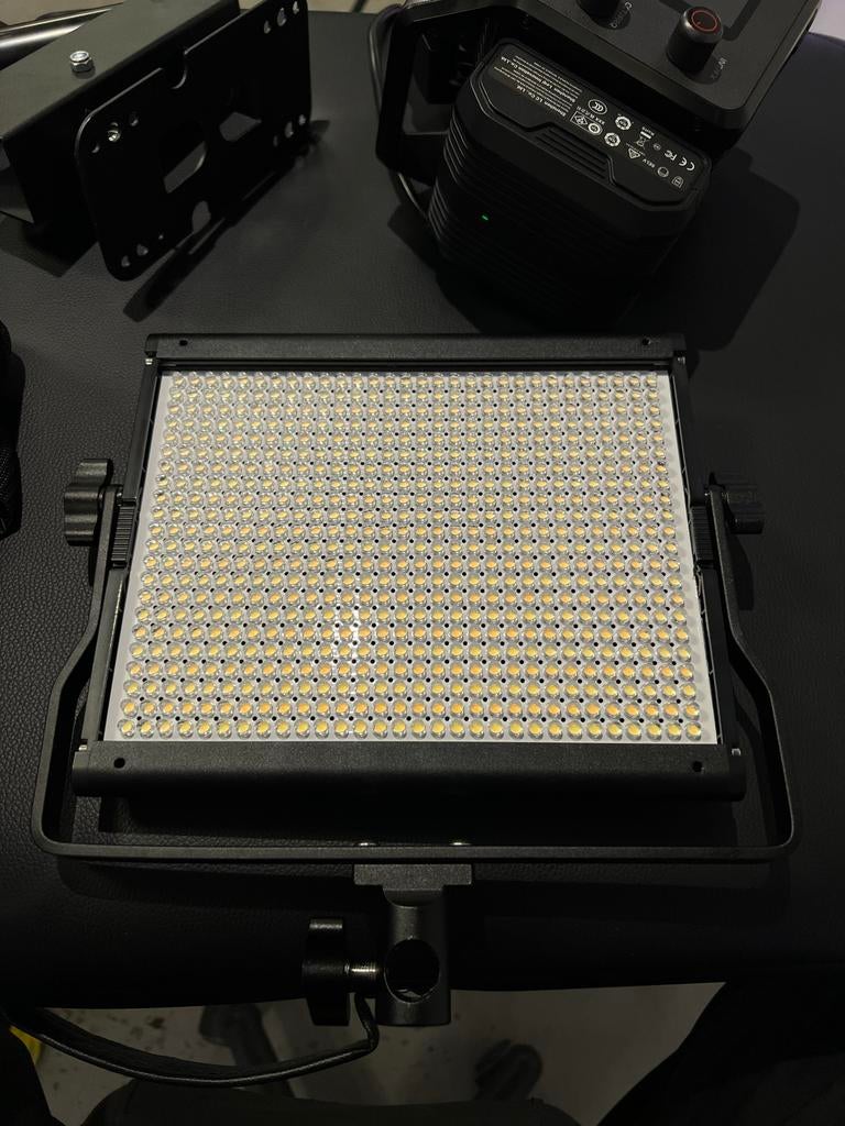 NEEWER NL660 Bi-Color LED Paneel Licht - Zo goed als nieuw, Audio, Tv en Foto, Fotografie | Fotostudio en Toebehoren, Ophalen of Verzenden