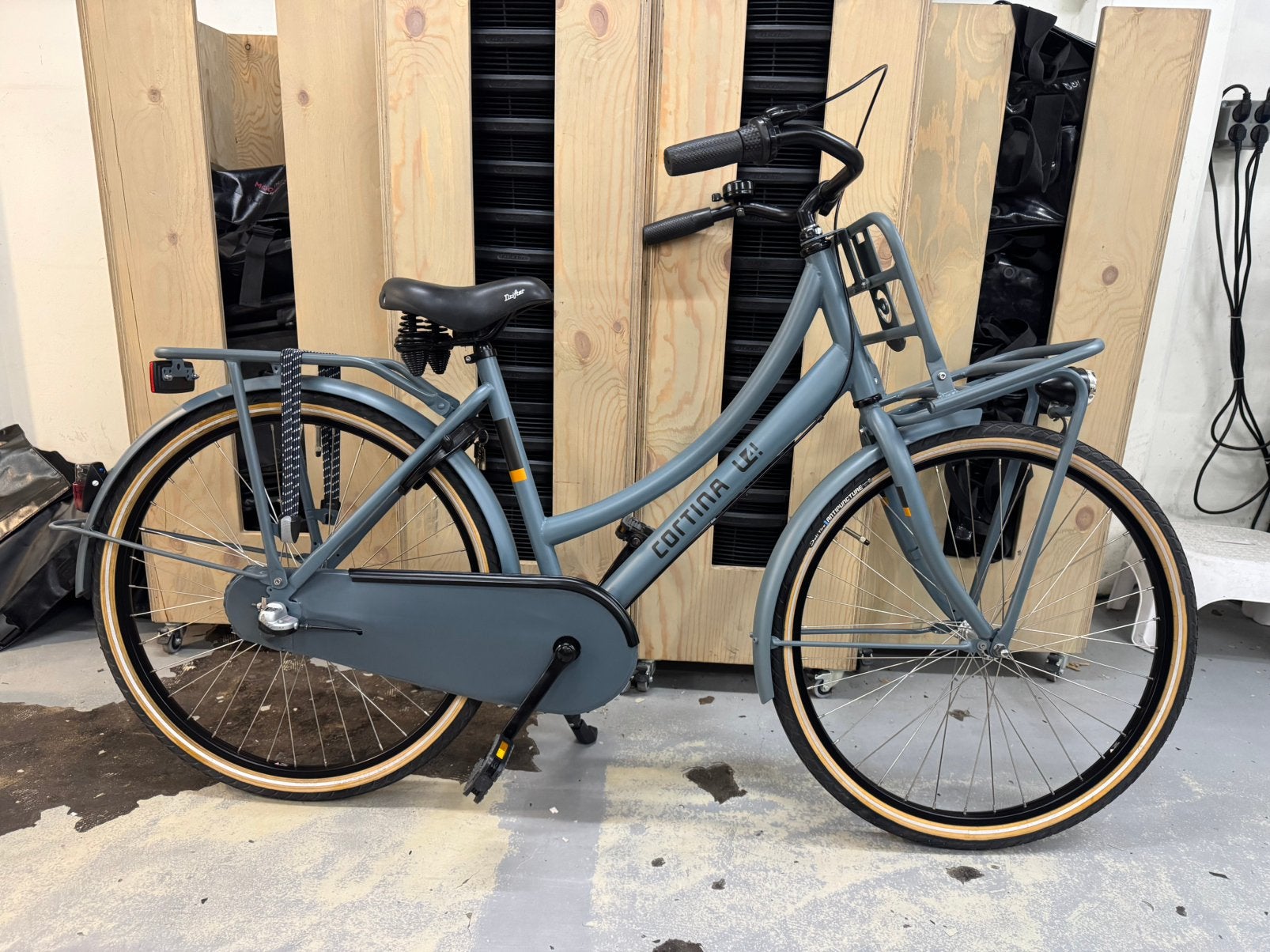Cortina u4 mini 26 inch meisjesfiets., Ophalen, Terugtraprem, 26 inch of meer, Versnellingen