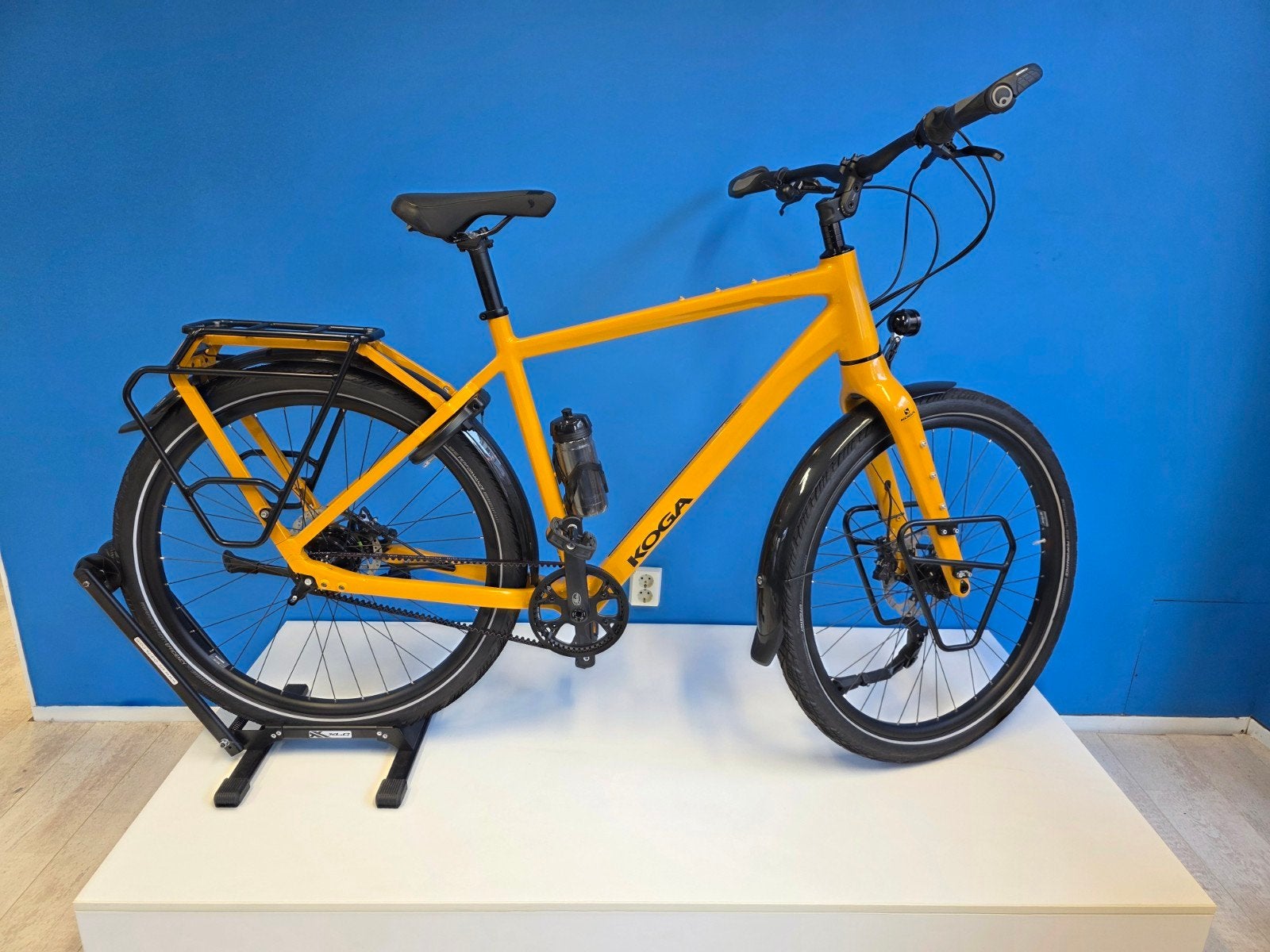 Van 5280,- voor 4499,- KOGA WorldTraveller Signature Rohloff, 28 inch, 10 tot 15 versnellingen, Nieuw, Ophalen of Verzenden
