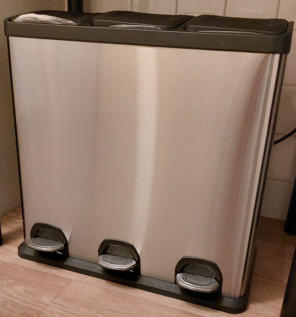 Ruime RVS pedaalemmer triple bin met 3x20 liter emmers, Ophalen, 50 – 75, Gebruikt, Met pedaal