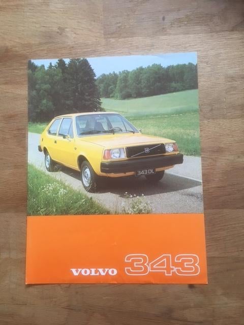 Autofolder/Brochure           Volvo   343       1977      NL, Ophalen of Verzenden, Zo goed als nieuw, Volvo
