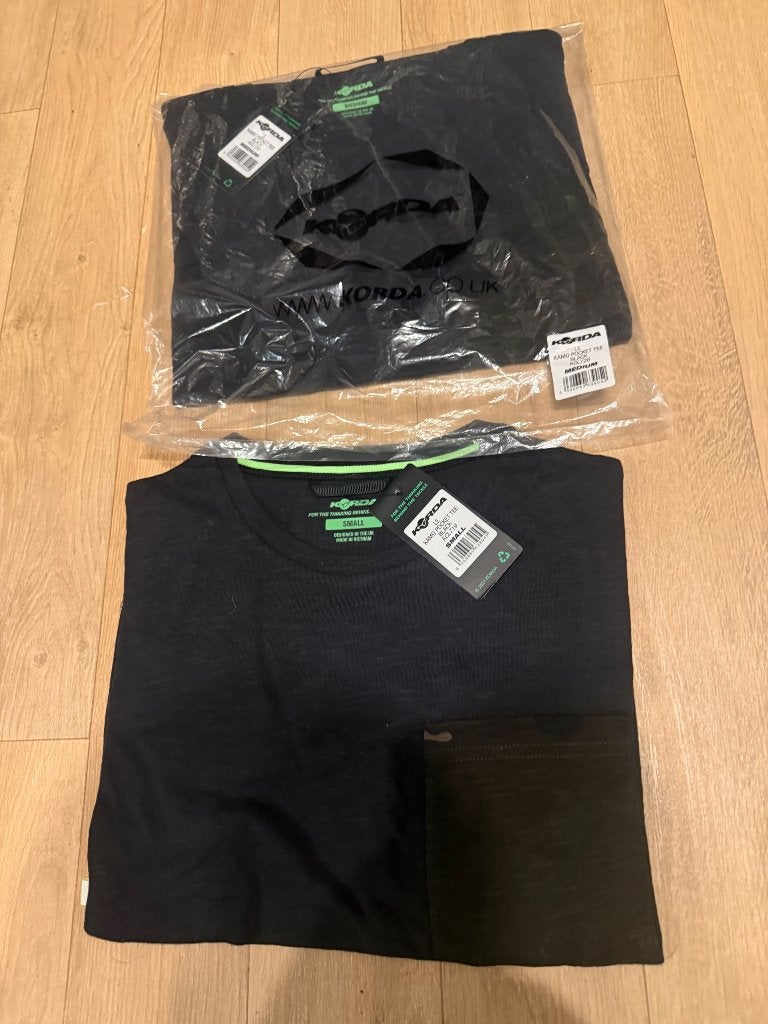 Korda kamo pocket tee black maat s en m nieuw., Ophalen of Verzenden, Nieuw, Overige typen