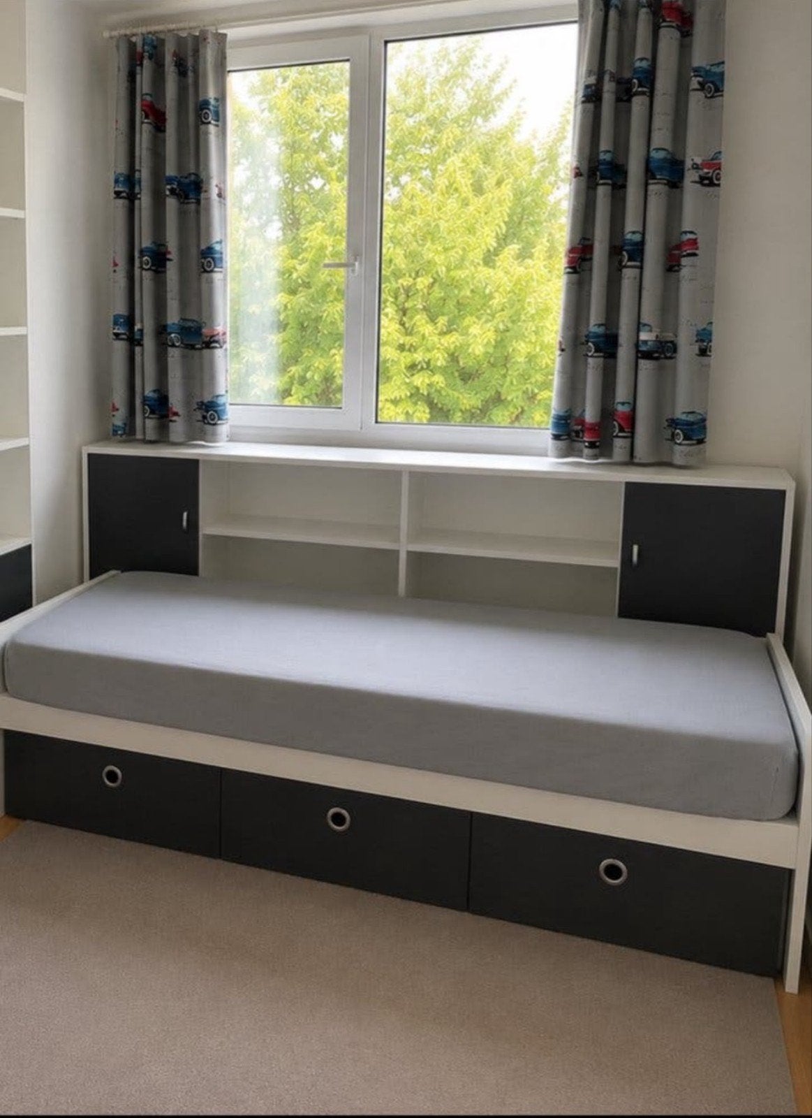 Eenpersoonsbed met opbergruimte., Huis en Inrichting, Slaapkamer | Bedden, Ophalen, Gebruikt, 90 cm, Eenpersoons