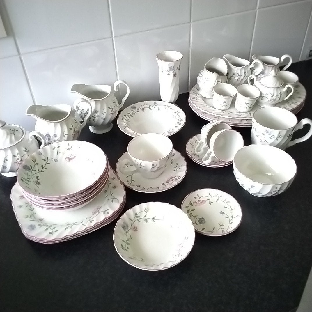 johnson brothers  summer chintz items, Ophalen of Verzenden, Zo goed als nieuw, Overige stijlen, Kop(pen) en/of Schotel(s)