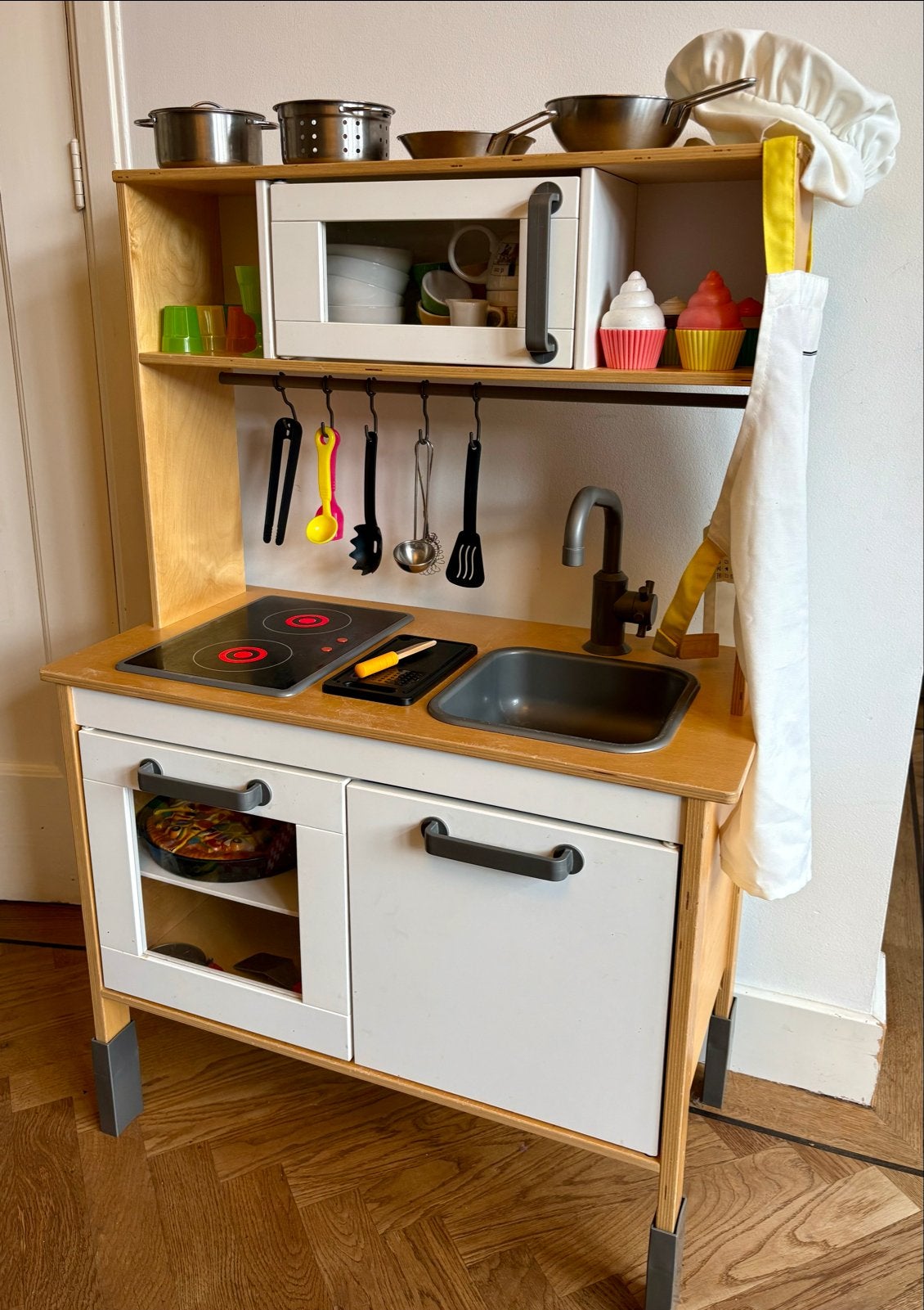 IKEA Duktig Speelkeuken met complete inhoud en accessoires, Ophalen, Gebruikt, Met licht