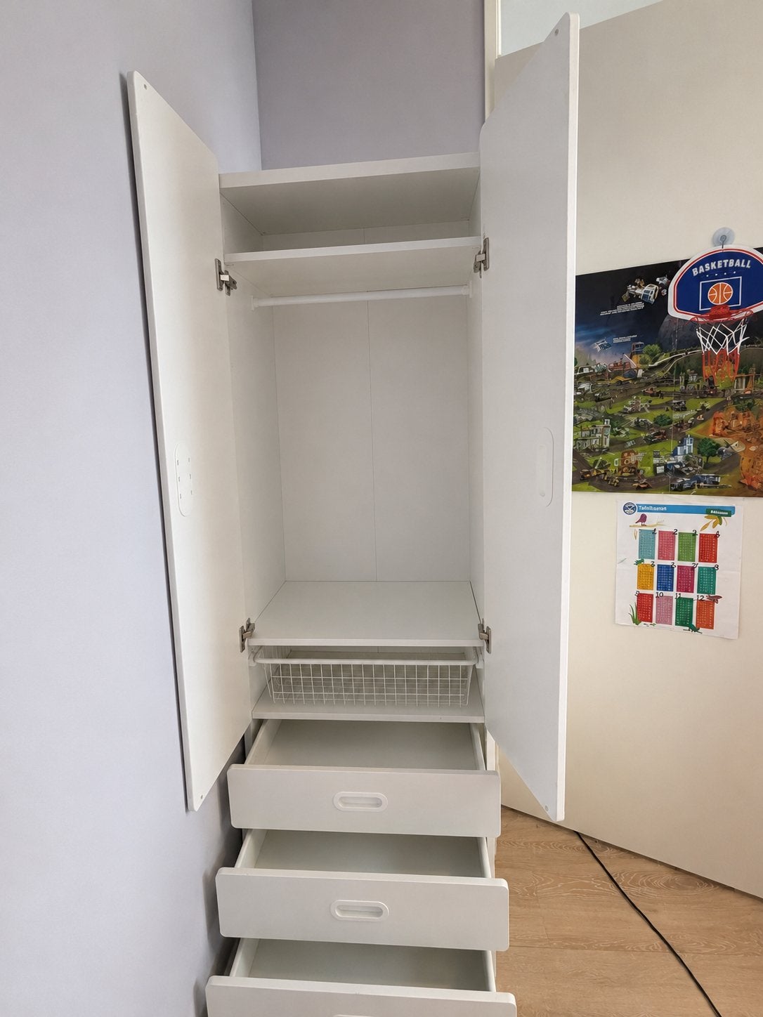 Ikea Småstad  kast Witte kledingkast met lades en hangruimte, Ophalen, Kunststof, 200 cm of meer, 50 tot 100 cm