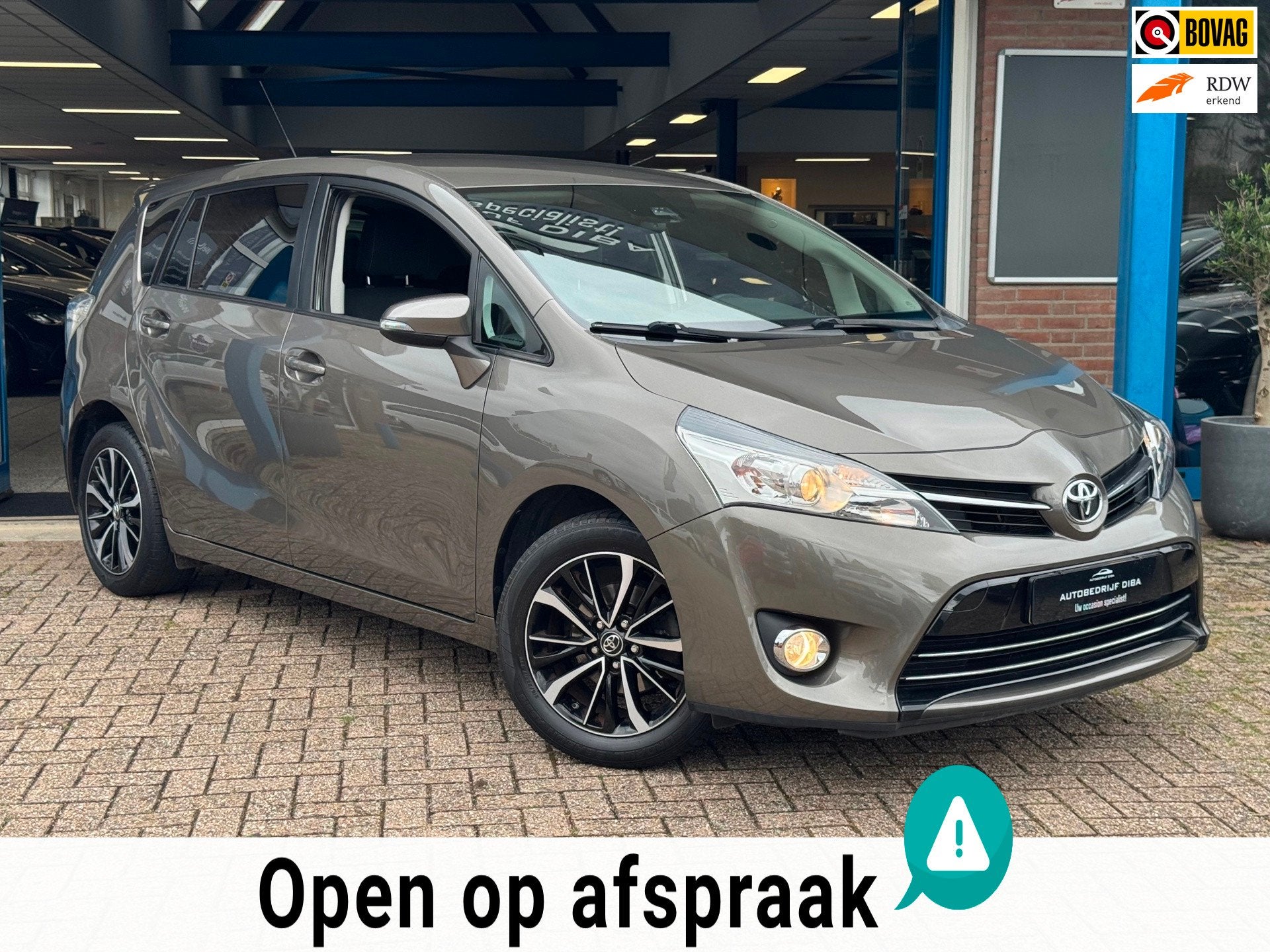 Toyota Verso 1.6 VVT-i Comfort 2017 CLIMA 7 persoons NAP!, Auto's, Voorwielaandrijving, Gebruikt, 4 cilinders, 132 pk