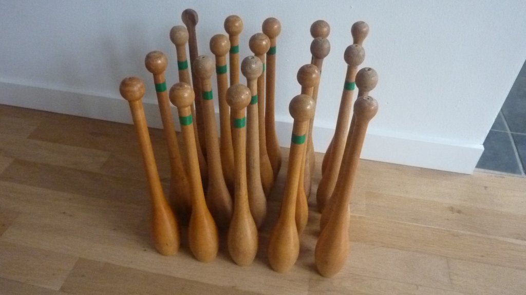 vintage gymknots, turnknots, houten kegel, knots, brocant, Antiek en Kunst, Ophalen of Verzenden