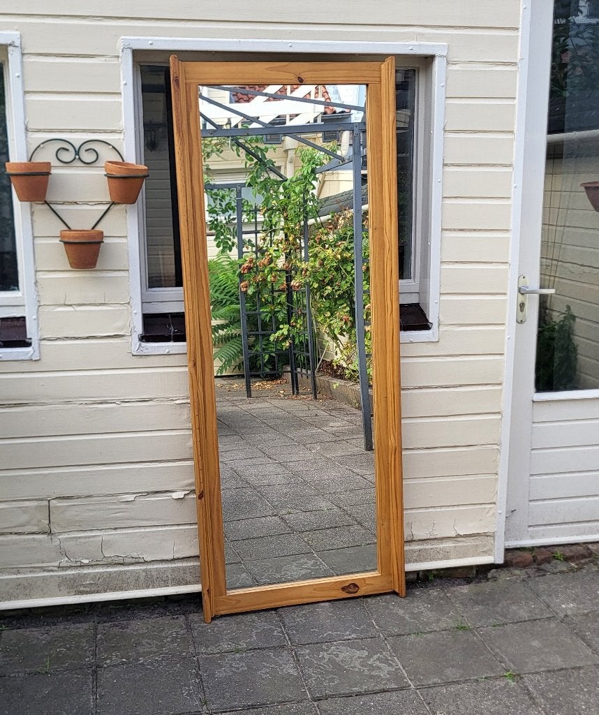 Spiegel met massief houten frame (180x70), Huis en Inrichting, Woonaccessoires | Spiegels, Ophalen, Zo goed als nieuw, 150 tot 200 cm