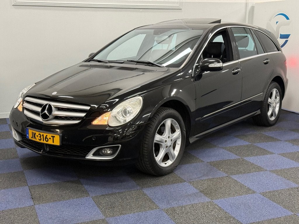 Mercedes-Benz R-klasse 350 4-Matic / 6 ZITTER / AUTOMAAT / S, Auto's, Mercedes-Benz, 138 €/maand, Leder en Stof, Zwart, Vierwielaandrijving