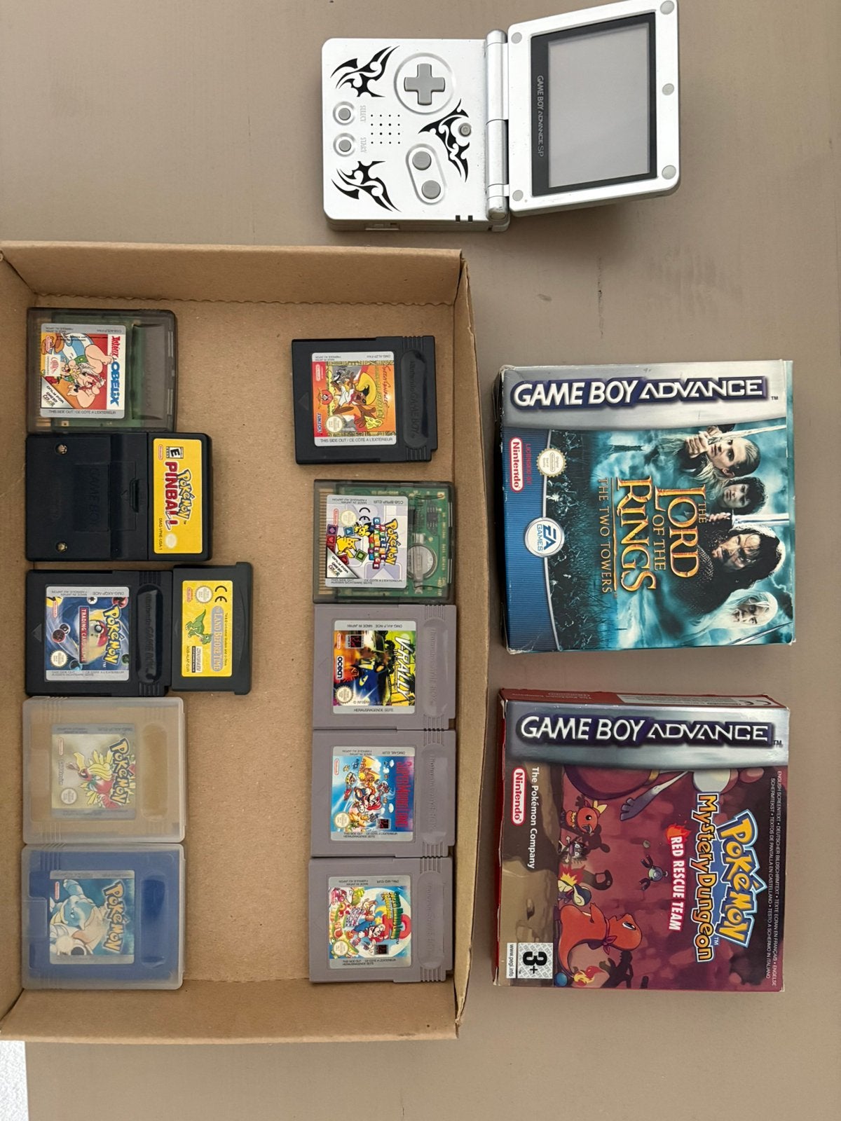 Gameboy XP Tribal lim. ed. + games, Spelcomputers en Games, Avontuur en Actie, Gebruikt, 1 speler, Ophalen of Verzenden