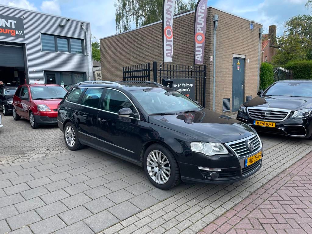 Volkswagen Passat Variant 2.0 FSI Highline Business Airco NA, Auto's, Volkswagen, Gebruikt, 4 cilinders, Zwart, 11 km/l