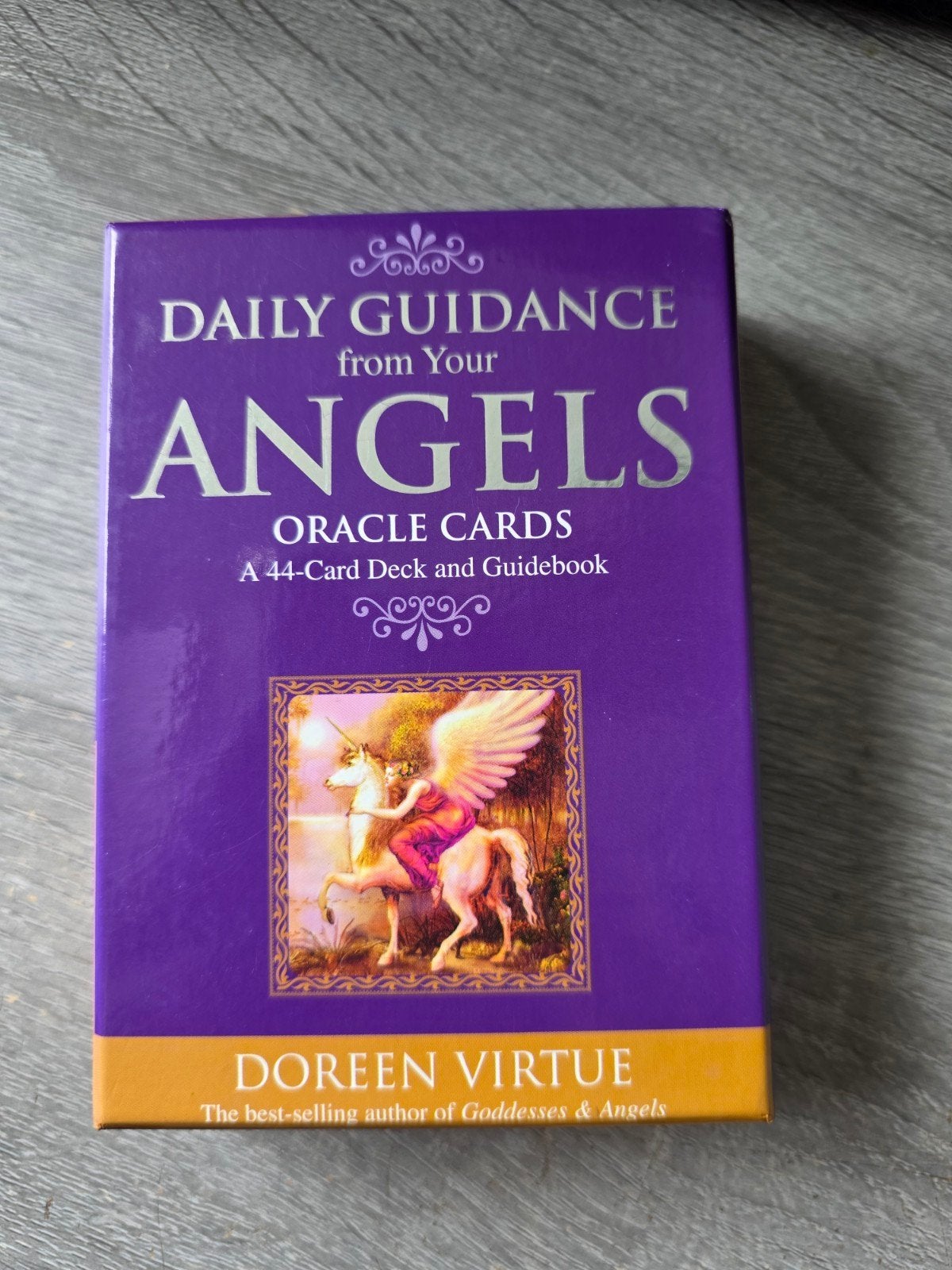 Daily Guidance from Your Angels Oracle Cards - Doreen Virtue, Spiritualiteit algemeen, Overige typen, Ophalen of Verzenden, Zo goed als nieuw