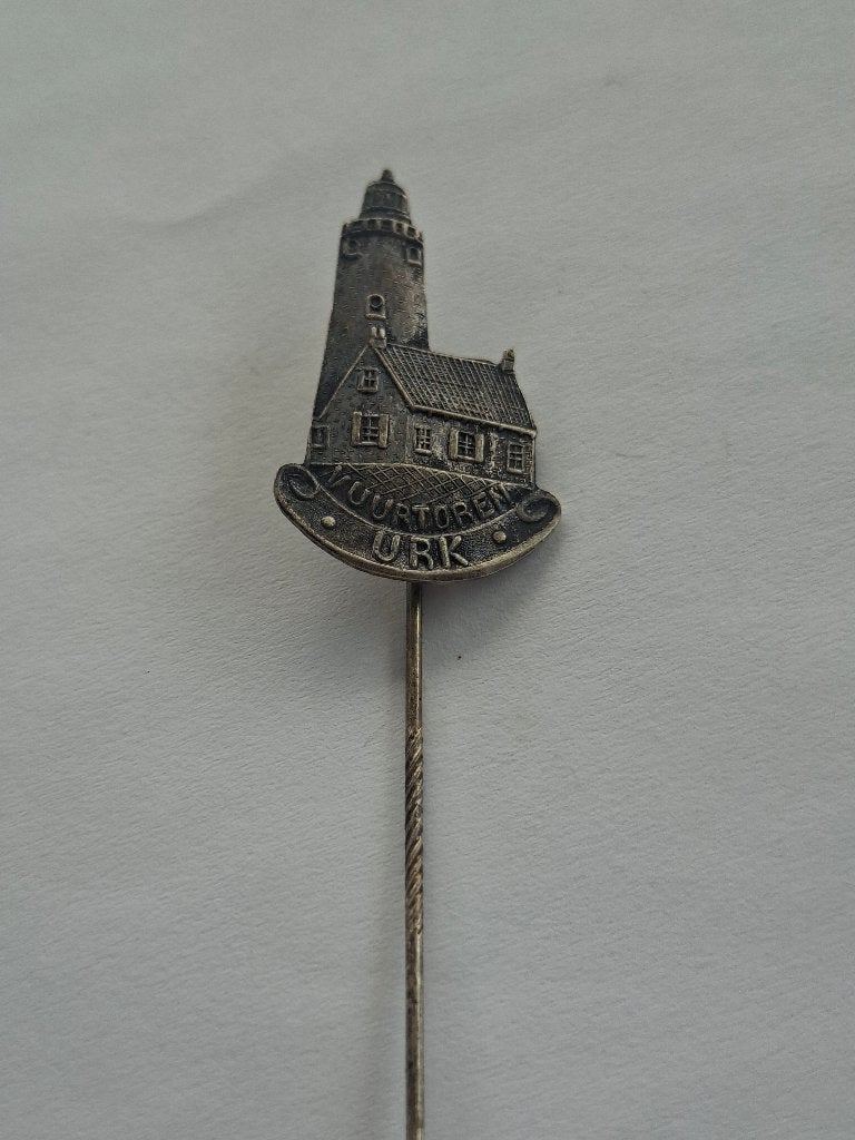 Speldje vuurtoren Urk, Verzamelen, Speldjes, Pins en Buttons, Ophalen of Verzenden, Gebruikt, Overige onderwerpen