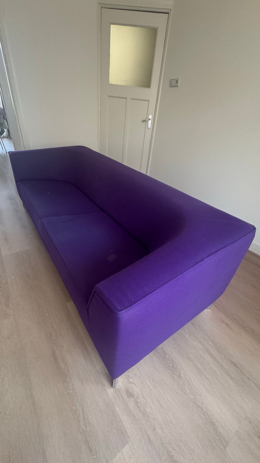 Let op!! Gratis > Pode paarse bank - Comfortabel en stijlvol, 250 tot 300 cm, Gebruikt, Driepersoons, 75 tot 100 cm