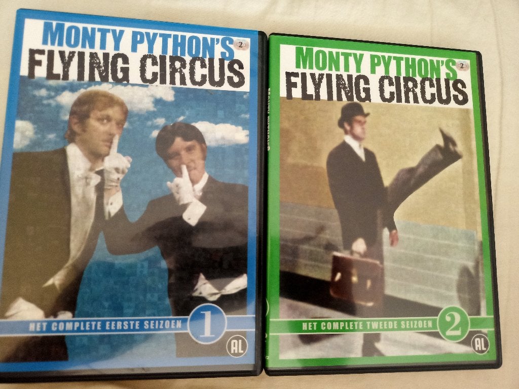 Monty Python's Flying Circus seizoen 1 & 2, komisch tvserie, Alle leeftijden, Nederlands, Seizoen 1, Ophalen of Verzenden