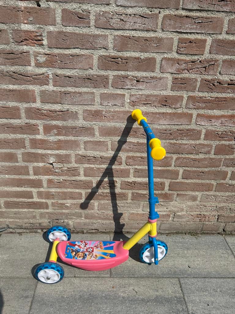 Paw patrol step, Fietsen en Brommers, Steps, Ophalen, Gebruikt, Gewone step
