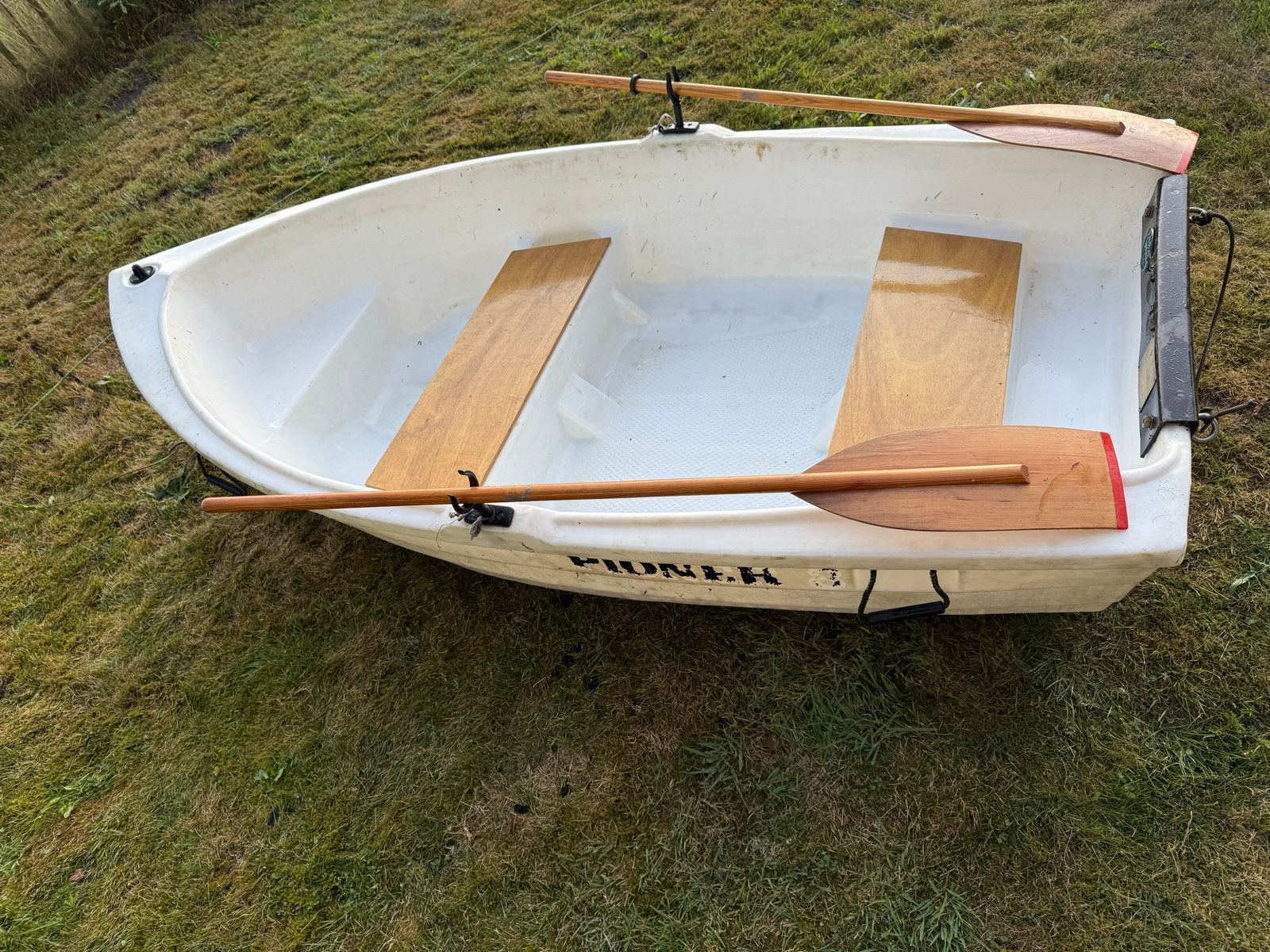 Pioner 8 roeiboot / bijboot incl roeiriemen, Ophalen, Pioner, Gebruikt, Met roeispanen of peddels