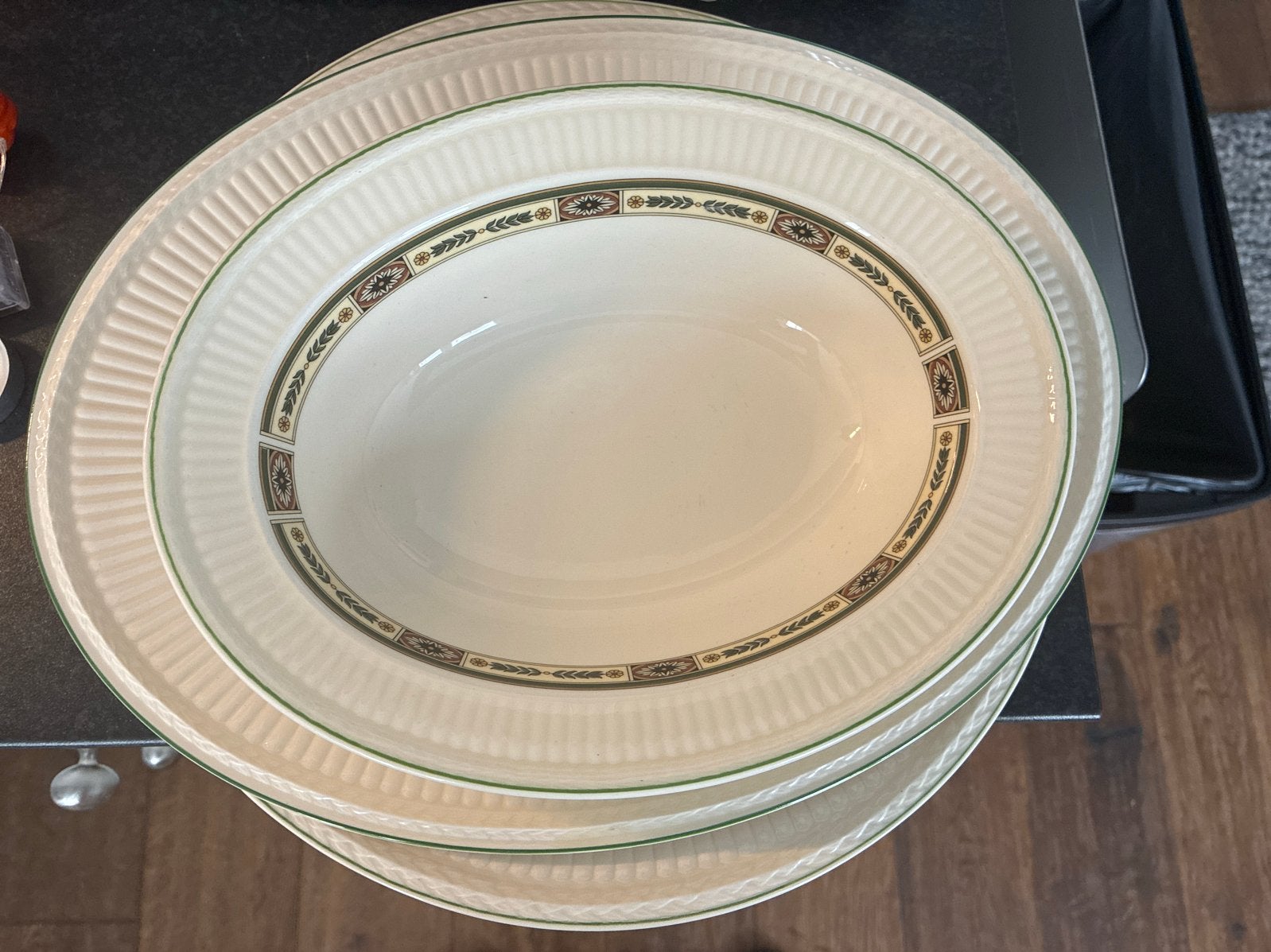Wedgwood Carlton Queen's Schalen (3x), Ophalen of Verzenden, Wedgwood, Klassiek, Keramiek