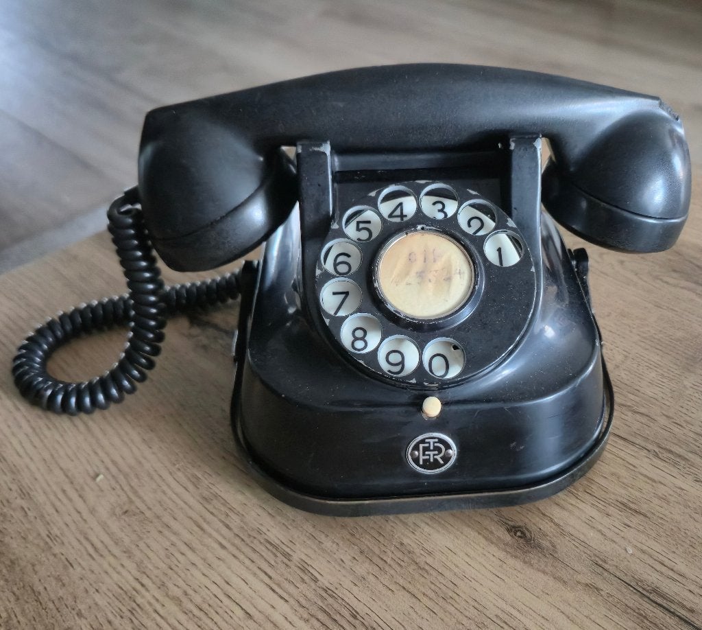 Vintage RTT Draaischijf Telefoon Zwart België, Ophalen of Verzenden, Gebruikt, Bakeliet