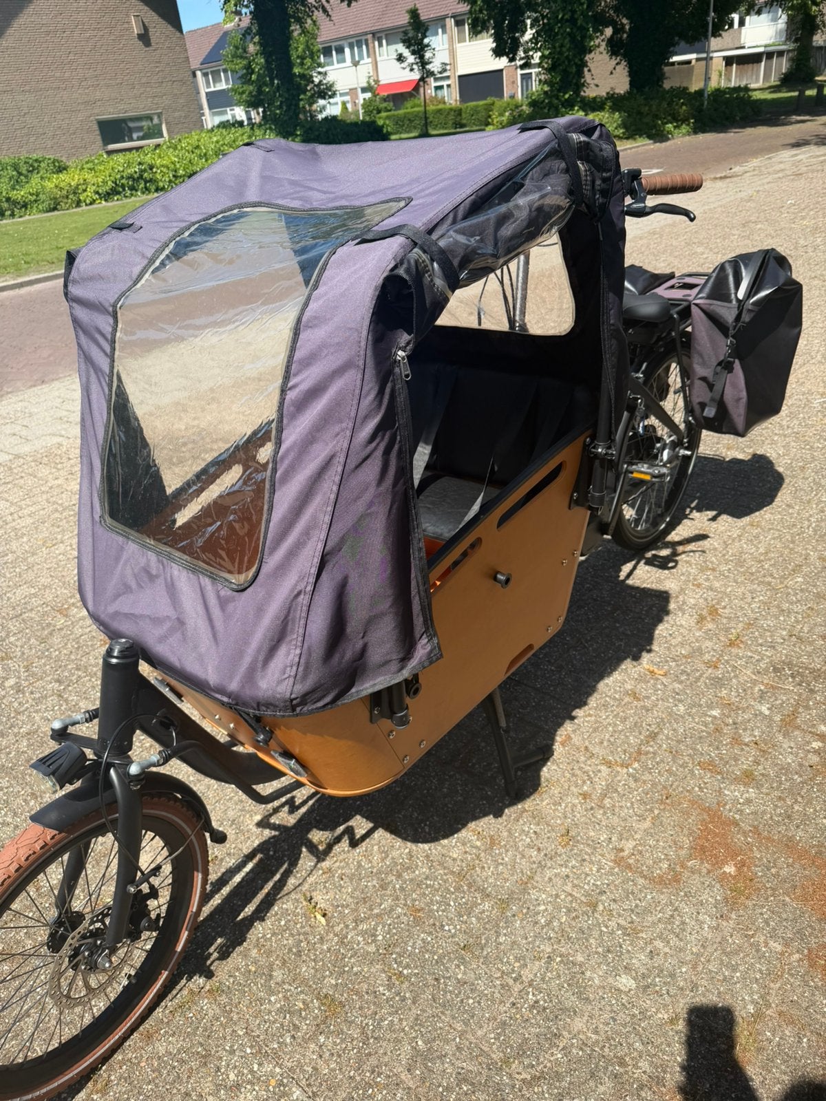Voque bakfiets, Ophalen, Zo goed als nieuw, 4 kinderen of meer