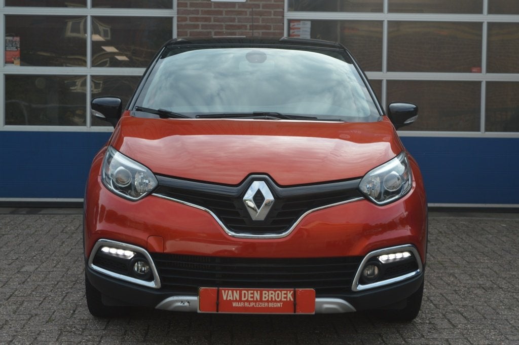 Renault Captur 1.2 TCe Xmod | AUT - NAVI - CAMERA (bj 2016), Auto's, Automaat, 4 cilinders, Automatische klimaatregeling, SUV of Terreinwagen