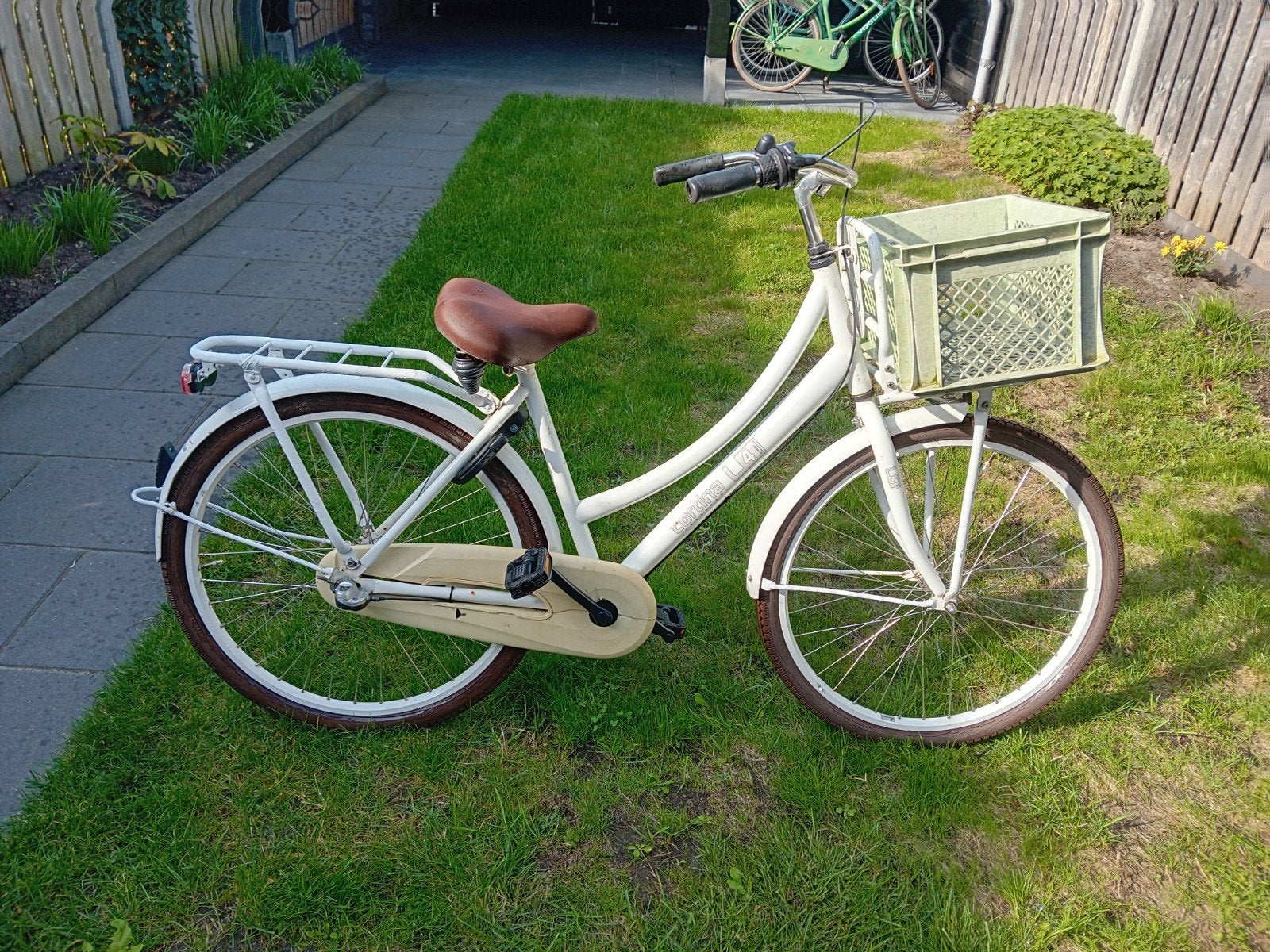 cortina u 4 26inch meisjesfiets met 3 versnelingen, Fietsen en Brommers, Ophalen of Verzenden, Zo goed als nieuw, 24 inch