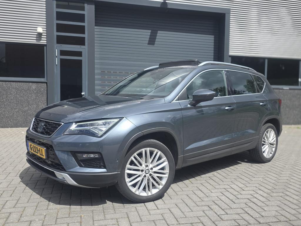 ✅Seat Ateca 1.5 Ecotsi 150pk Dsg-7 2019 Grijs PANO 360 CAM, Auto's, Seat, Stof, 1498 cc, 4 cilinders, Particulier