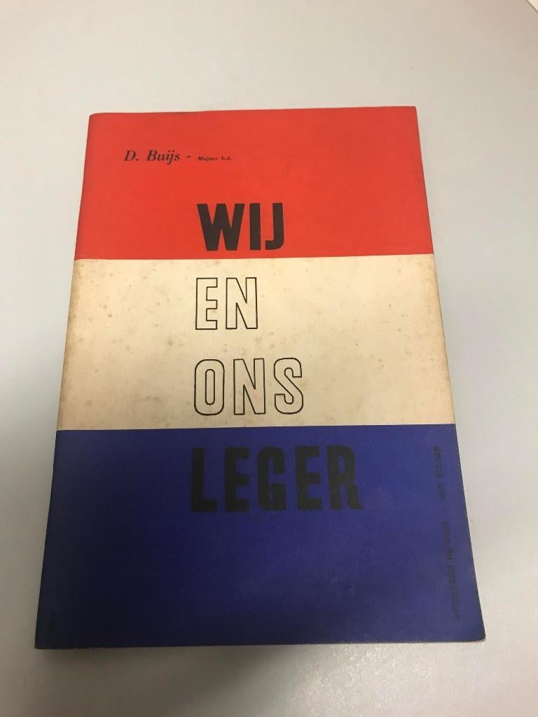 Wij en ons leger, Ophalen of Verzenden, Niet van toepassing, Gelezen, Algemeen