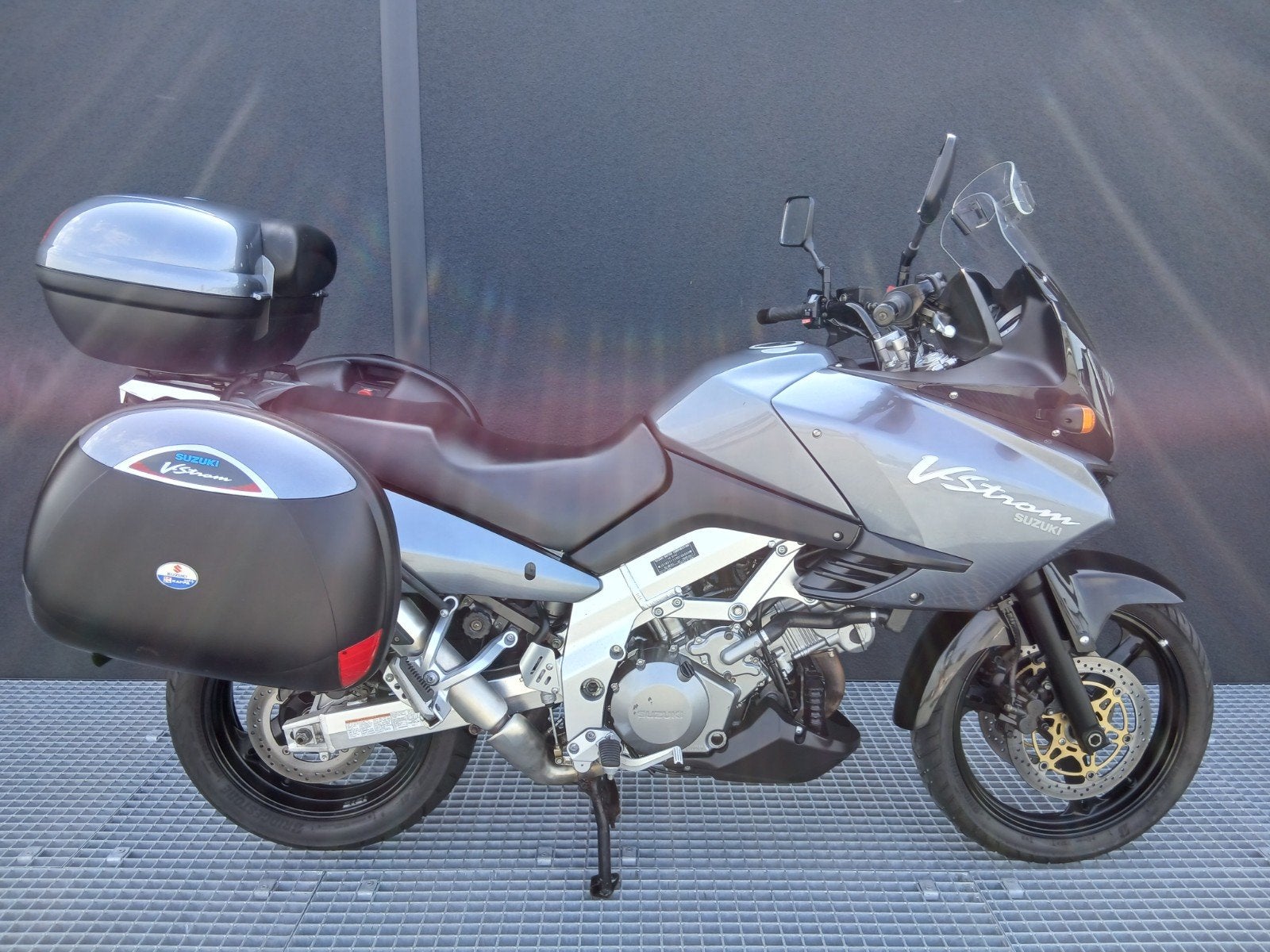 Suzuki V-strom DL1000, 2 cilinders, Occasion, Motorrijbewijs A, Particulier