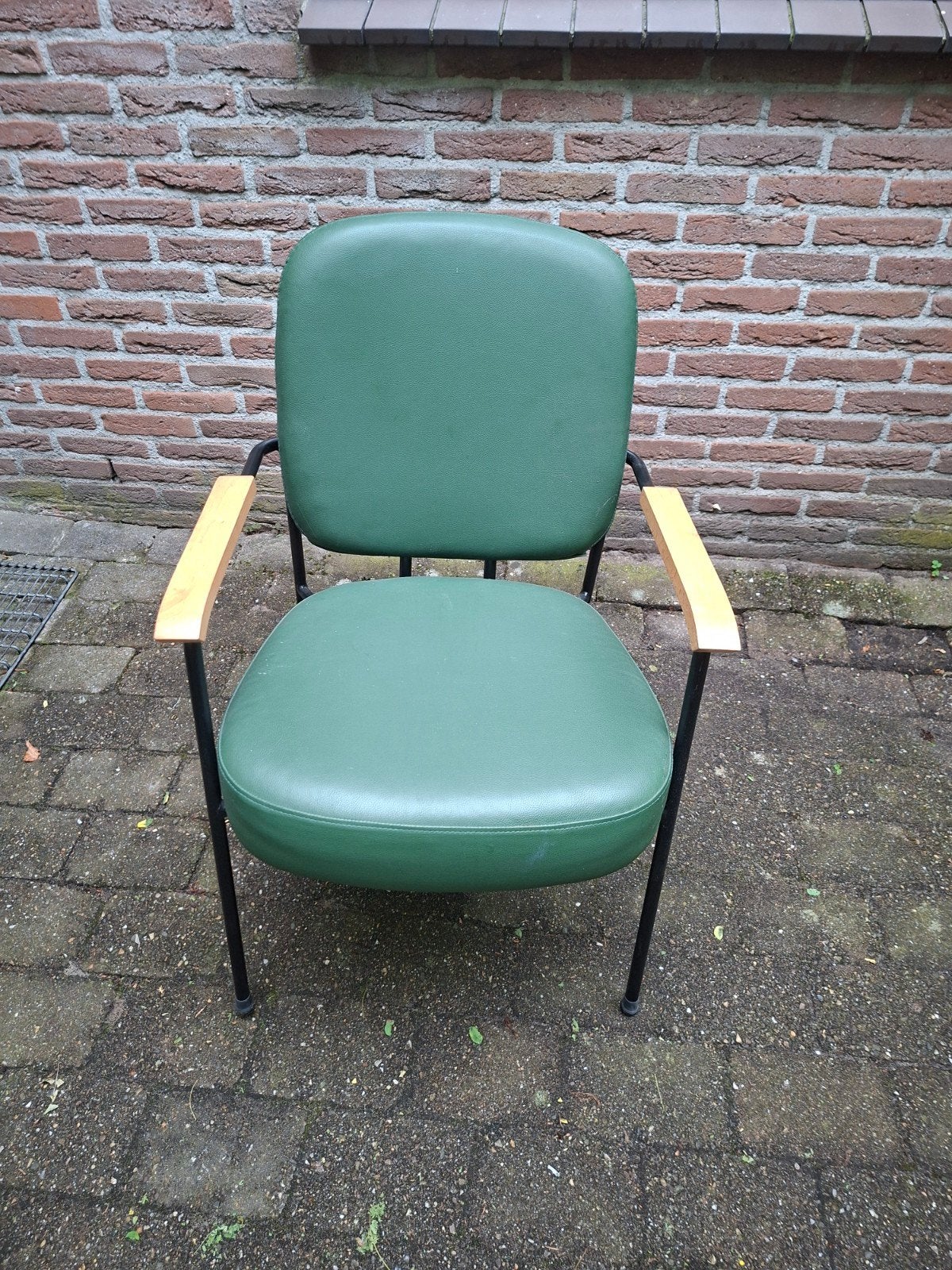 Stapel stoel Happy A, Ophalen, Overige kleuren, Leer, Zo goed als nieuw