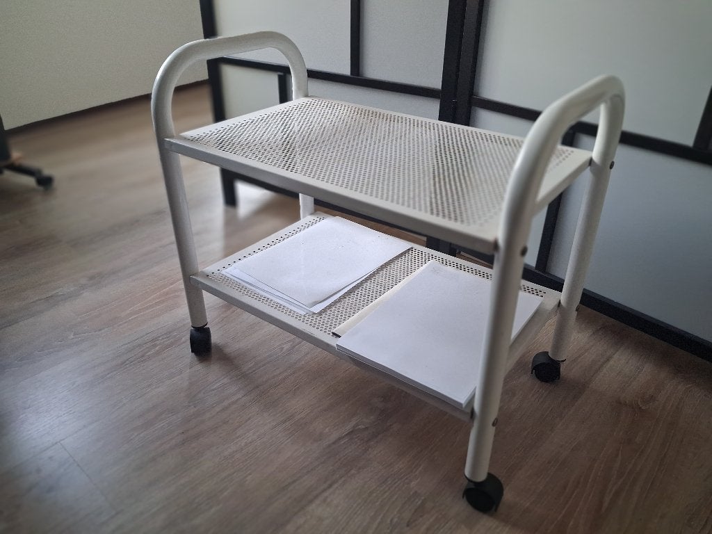 te koop printertafel, Ophalen, Gebruikt, Wit gelakt, Minder dan 70 cm