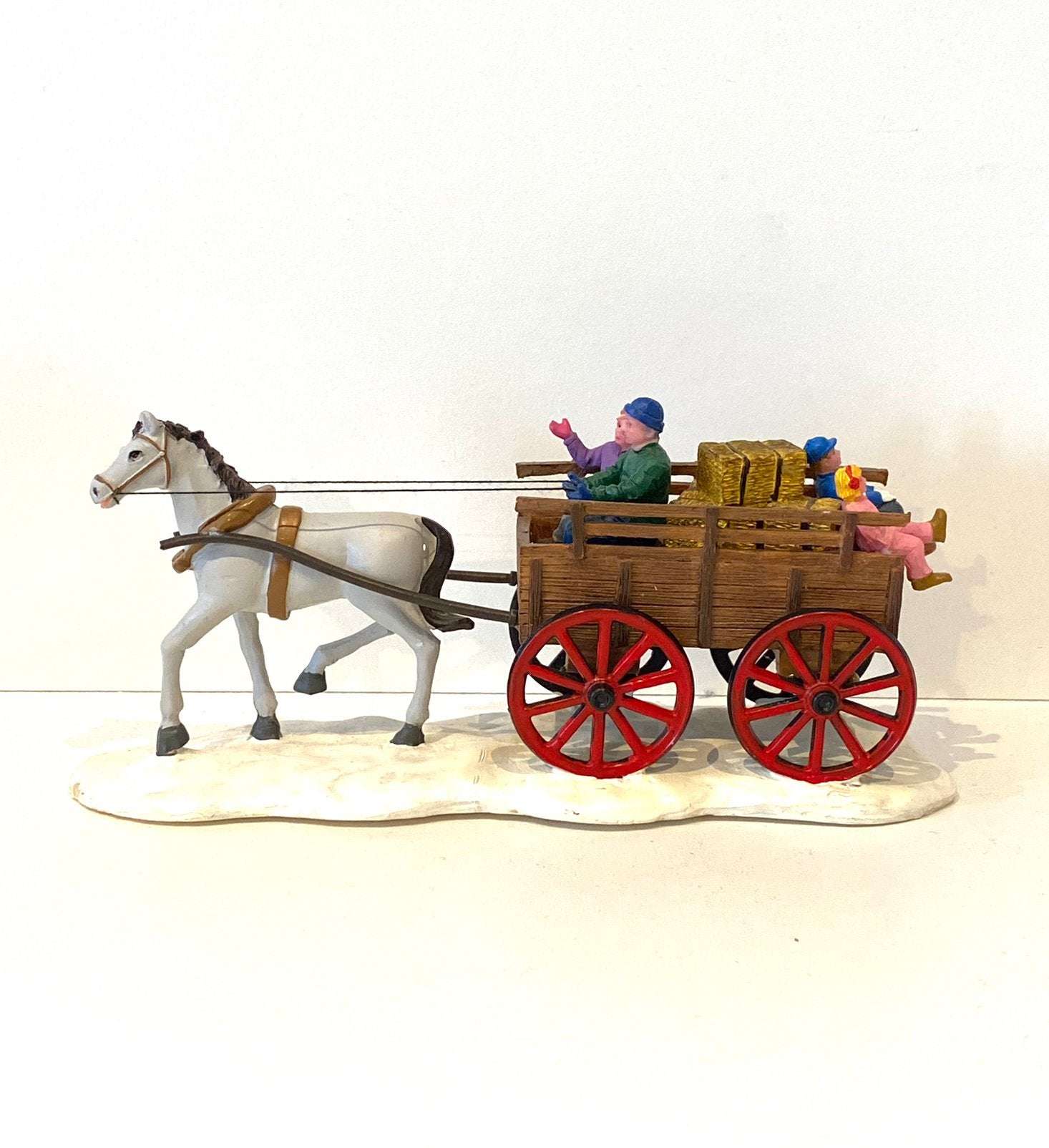 Lemax Winter Hay Wagon (43450), Diversen, Kerst, Verzenden