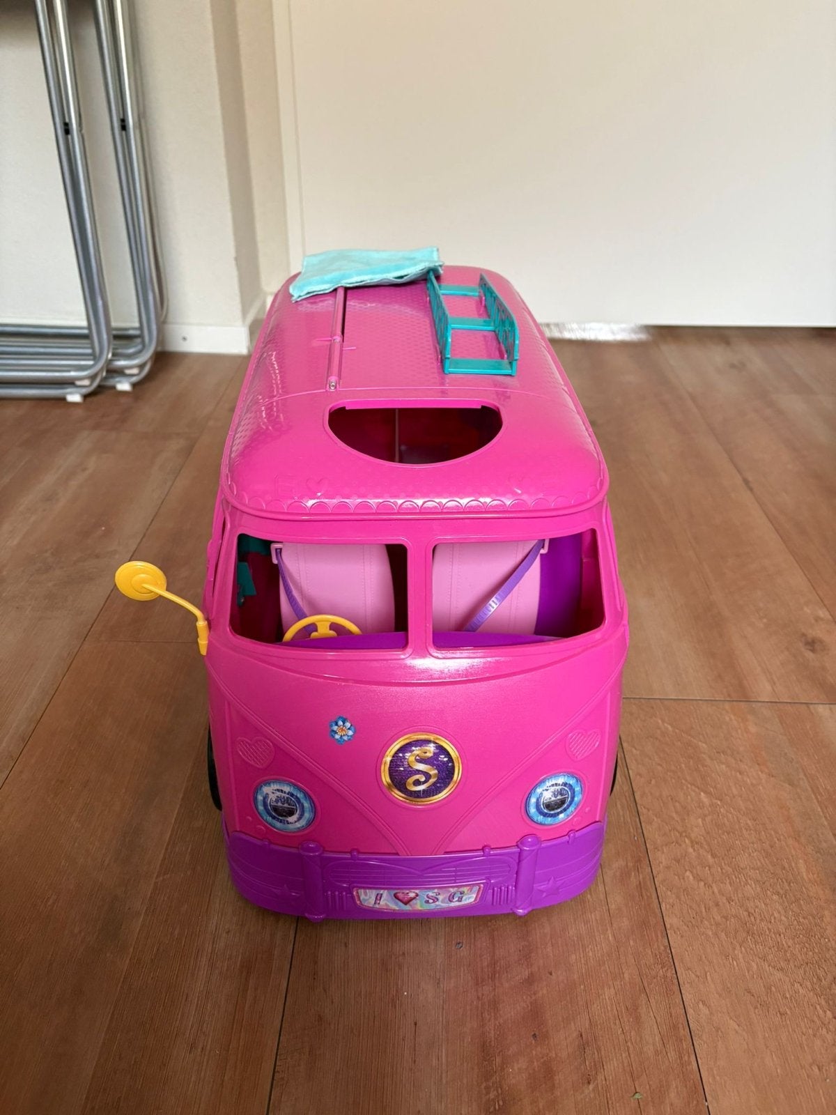 Barbie Camper Roze Speelset met Accessoires, Kinderen en Baby's, Speelgoed | Speelgoedvoertuigen, Ophalen, Gebruikt