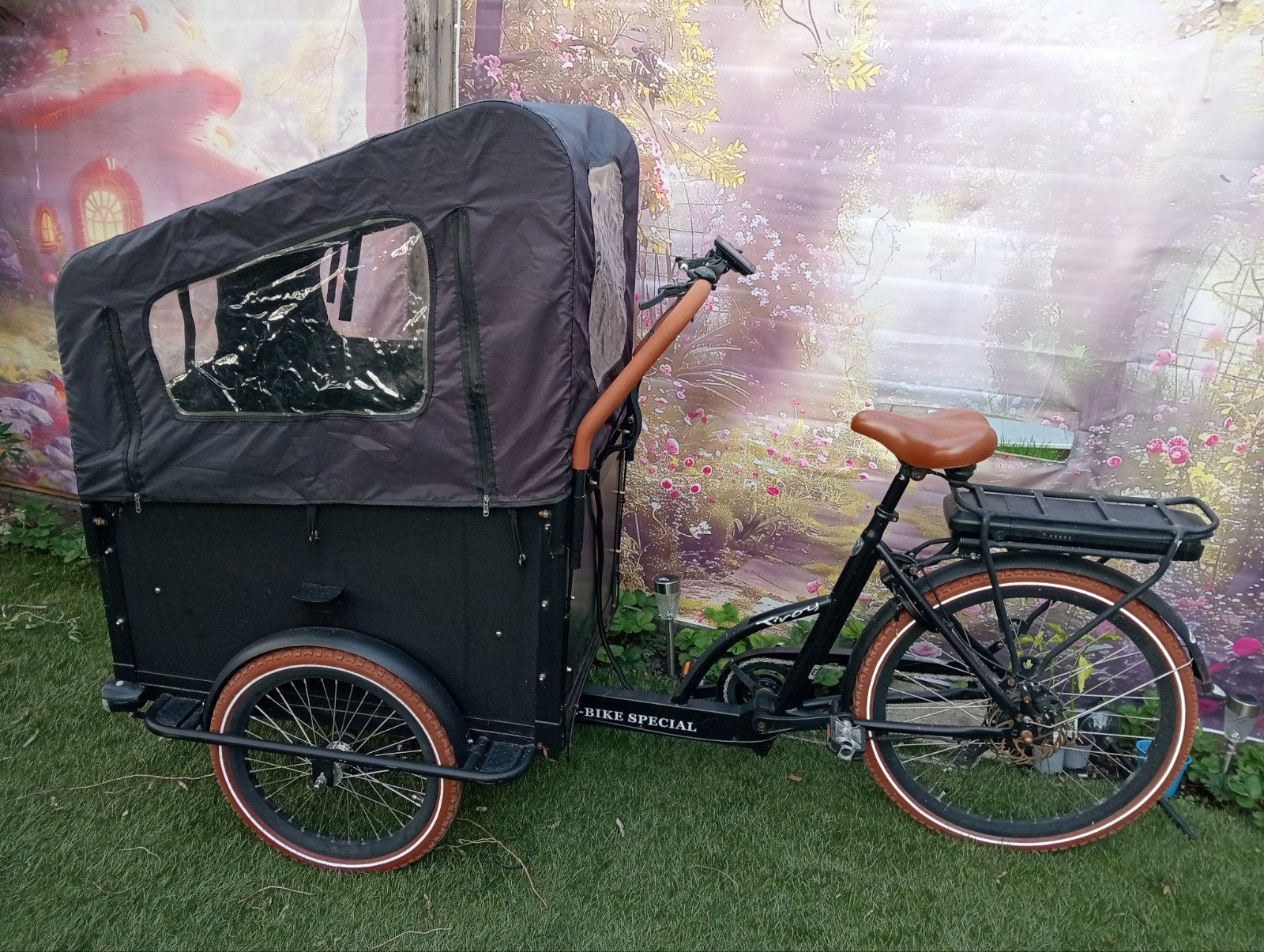 Vogue Troy E-bike Bakfiets Matt-Black/Brown 2026 Model, Fietsen en Brommers, Ophalen, Gebruikt, 4 kinderen of meer, Overige merken