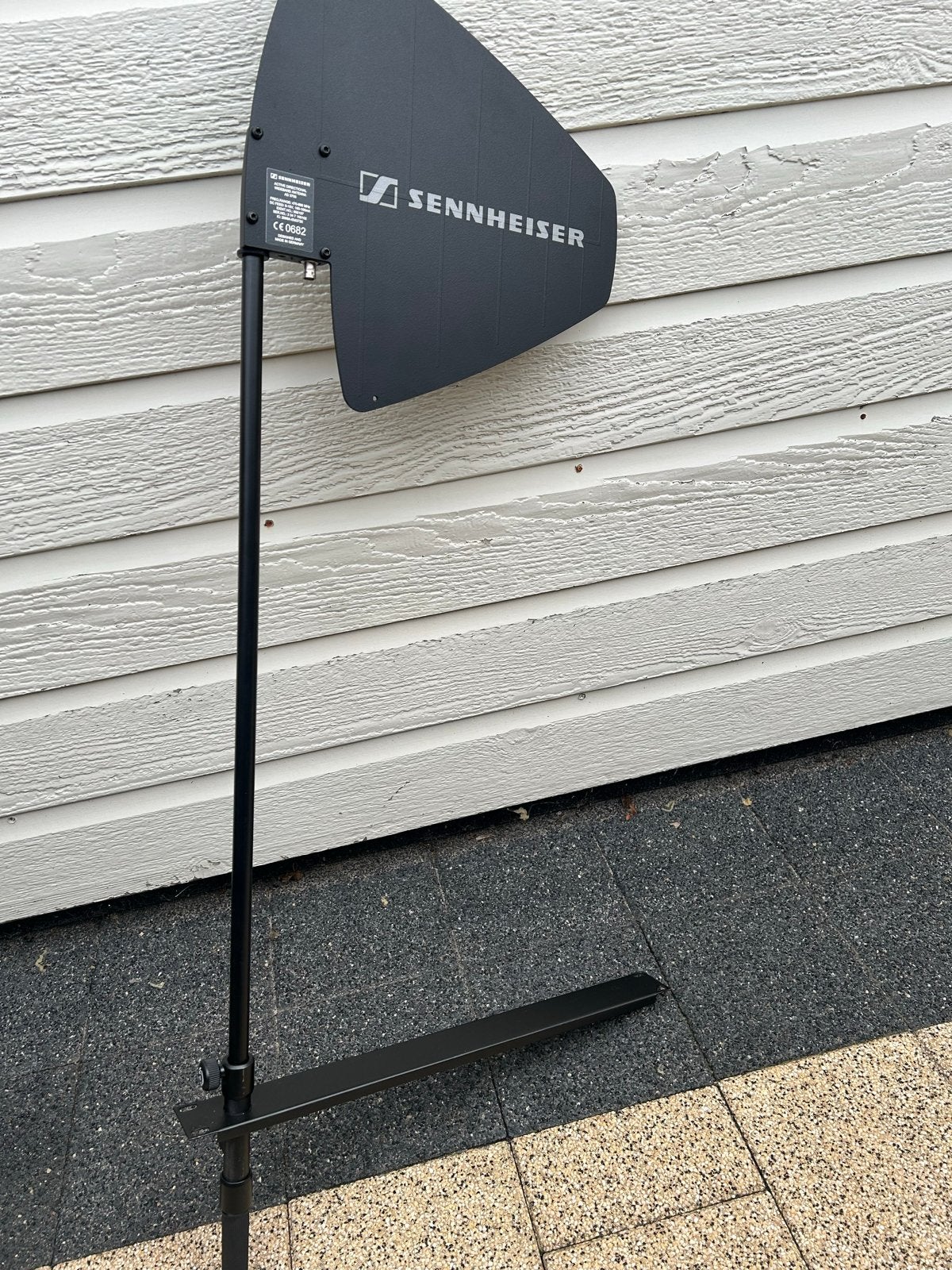Sennheiser A1031-U UHF Antenne met K&M Statief AD3700 actief, Muziek en Instrumenten, Ophalen of Verzenden, Zo goed als nieuw