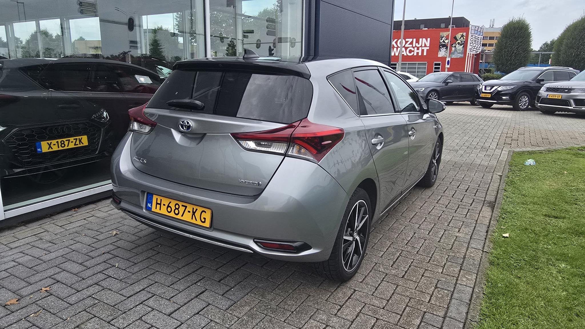 Toyota Auris 1.8 Hybrid Dynamic Go |automaat|camera|Cruise, Gebruikt, Euro 6, 4 cilinders, Automatische klimaatregeling