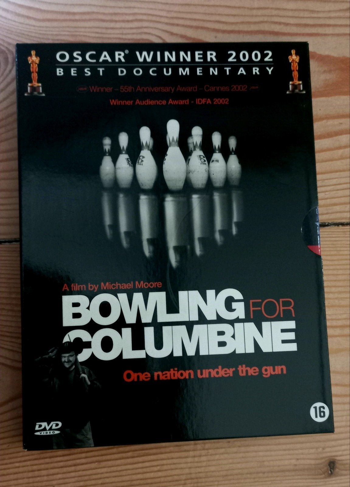Michael Moore - Bowling for Columbine (Documentaire), Ophalen of Verzenden