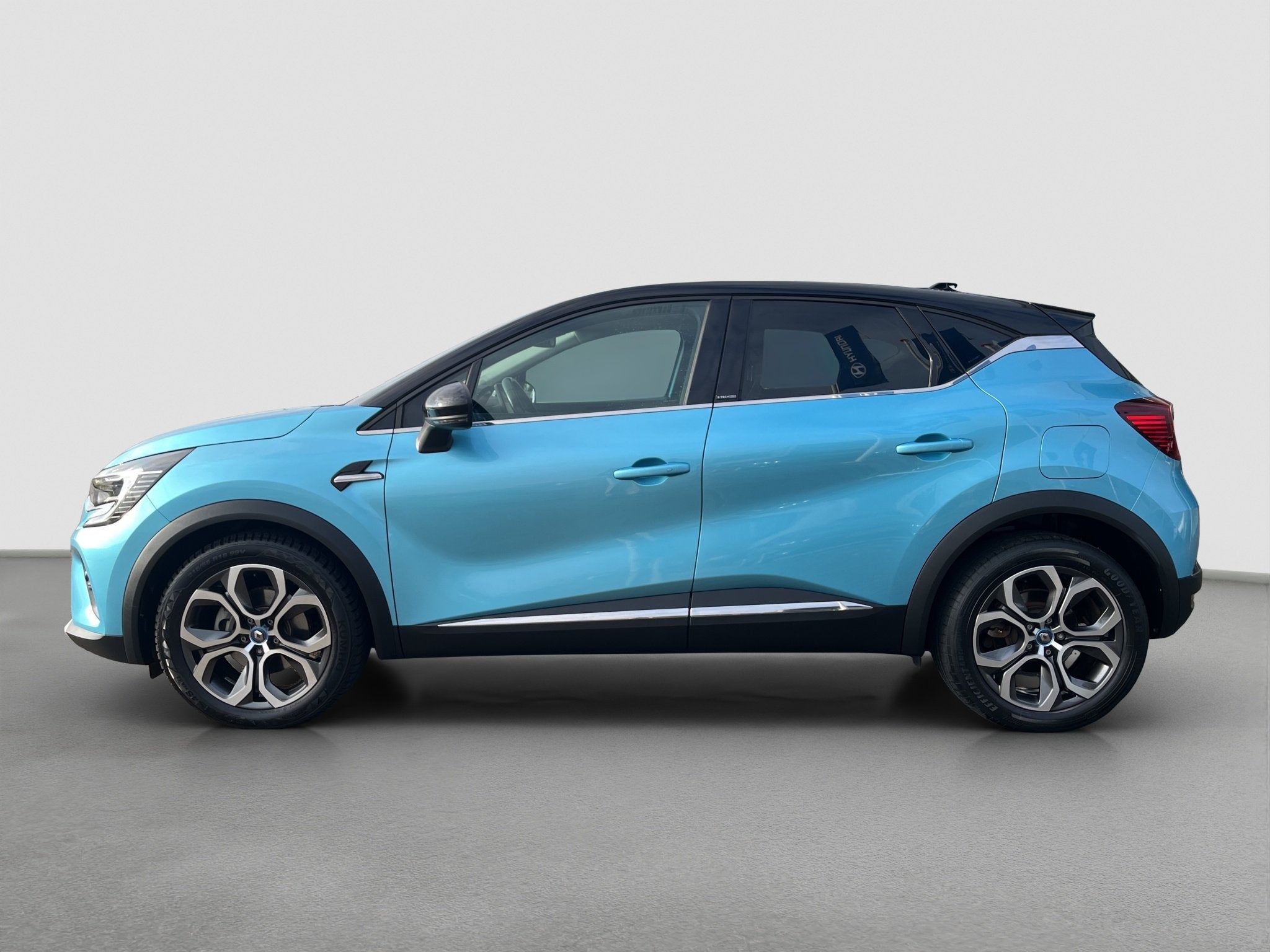 Renault Captur 1.6 E-Tech Plug-in Hybrid 160 Business, 12 maanden, 77 km/l, Gebruikt, 4 cilinders