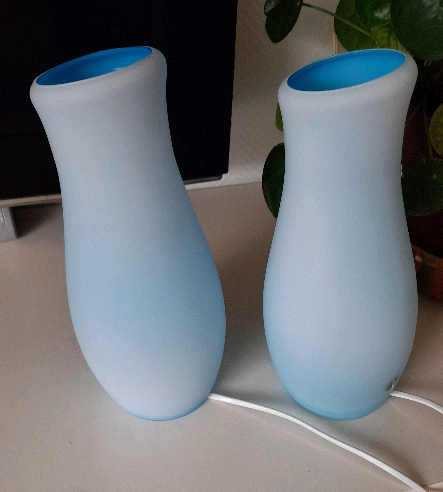 Twee ikea tafellampen type mylonit blauw,lees beschrijving, Meerkleurig, E14 (klein), Ophalen of Verzenden, IKEA