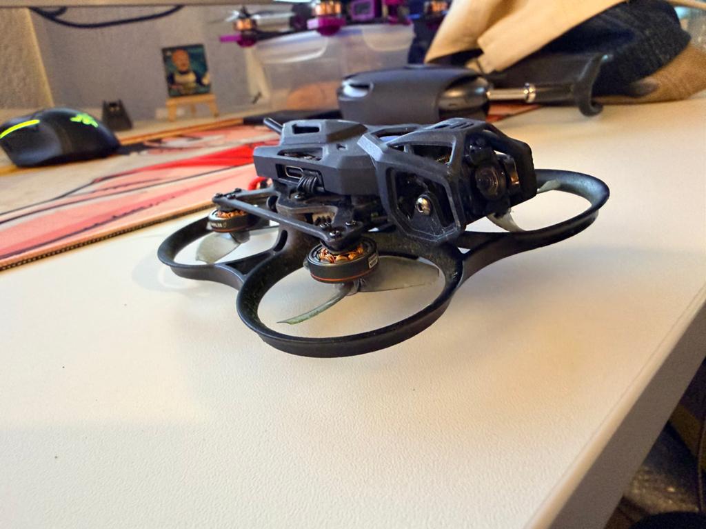 Compacte FPV Drone - Ideaal voor beginners en binnen vliegen, Audio, Tv en Foto, Drones, Gebruikt, Basiskwaliteit, Overige merken
